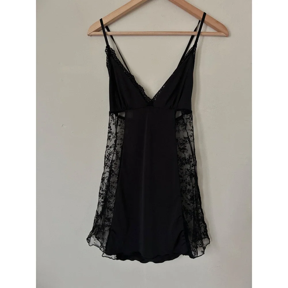 Black Lace Trim V-Neck Chemise Nightgown Sheer Side Panels Sleepwear Medium